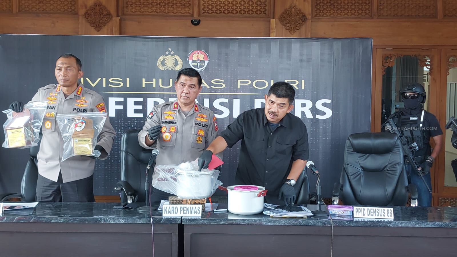 Perakit Bom Bunuh Diri di Mapolresta Surakarta Belajar dari Murid Dr Azhari
