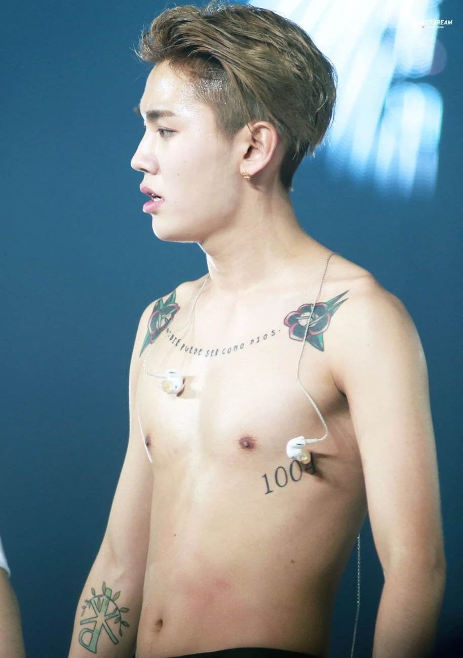 Tato hanya boleh dibuat oleh dokter (Foto: Koreaboo)