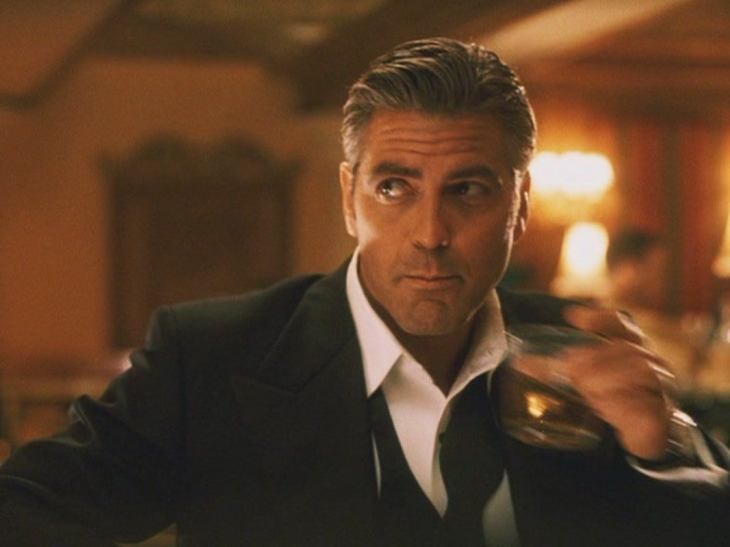 Cuplikan adegan Clooney saat ingin merampok kasino di Las Vegas. (Foto: digitalspy.com)