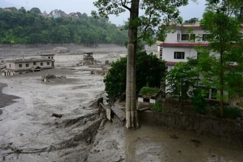 3.000 Orang Dinyatakan Hilang Dalam Banjir Bandang di Nepal, Korban Tewas Ditemukan di Perbatasan India
