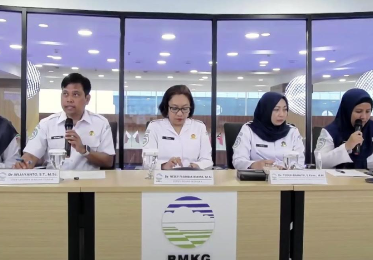 BMKG Cabut Peringatan Tsunami Setelah Gempa NTT