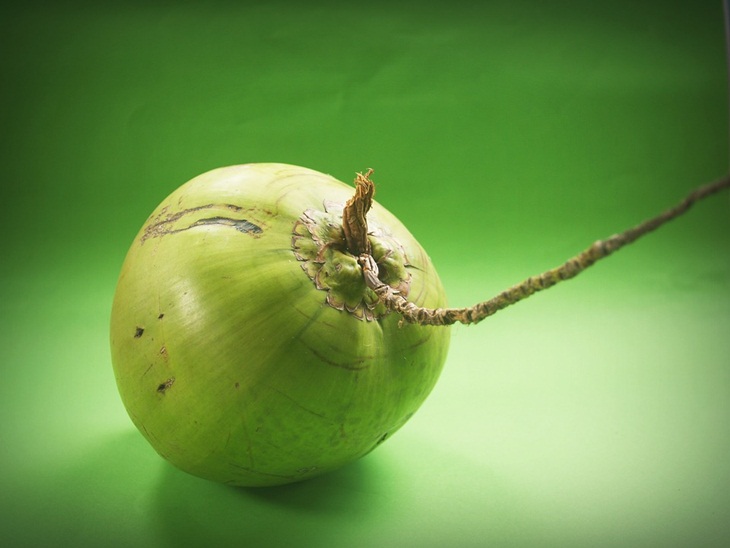 Air kelapa dapat meningkatkan metabolisme dalam tubuh. (Foto: Pixabaya/41330)
