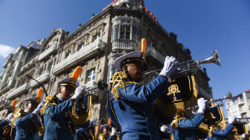 Kemeriahan Kirab Kota Taruna AAL Di Nageri Matador