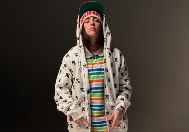 Gandeng James Cameron, Billie Eilish Buat Film Dokumenter 3D Konser Tur 'Bring Her Hit Me Hard And Soft'