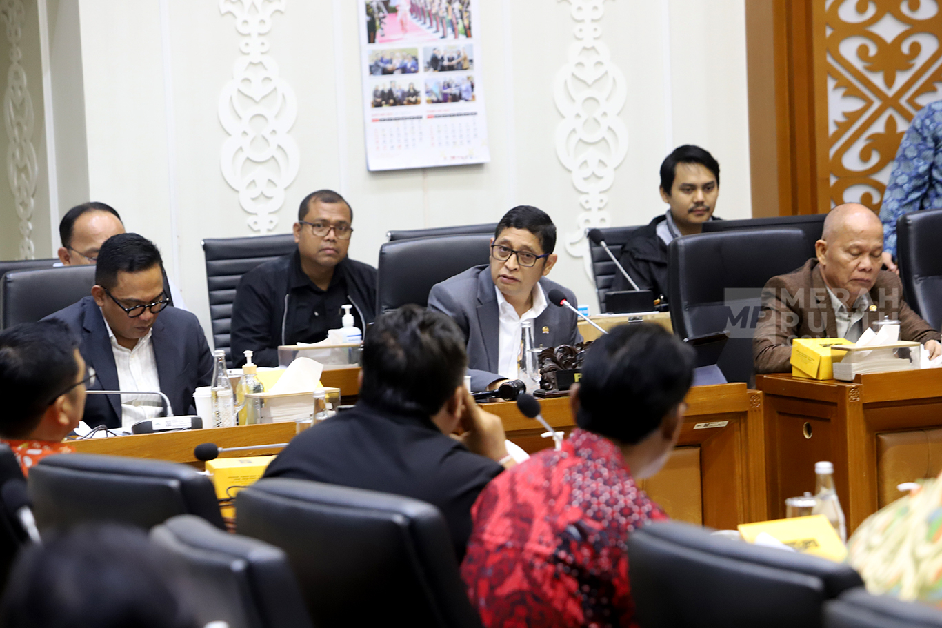 Rapat Pleno Baleg DPR Bahas RUU Mineral dan Batubara