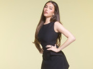 Madison Beer Lepas Musik Video 'Home To Another One'