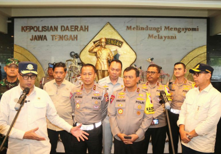 Menhub Mewanti-wanti Tradisi Balon Udara saat Lebaran Tidak Mengganggu Penerbangan