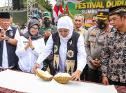 Khofifah Perkenalkan Durian Varietas Baru Setara Black Thorn dari Malaysia