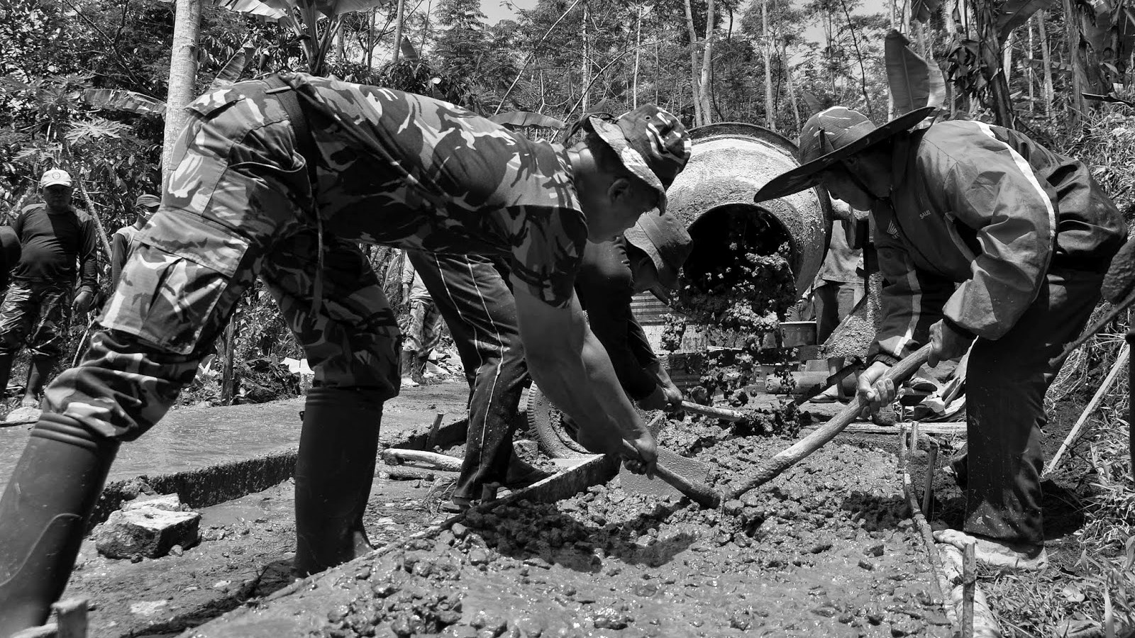 Menelisik Sejarah Awal Mula TNI Berpolitik 