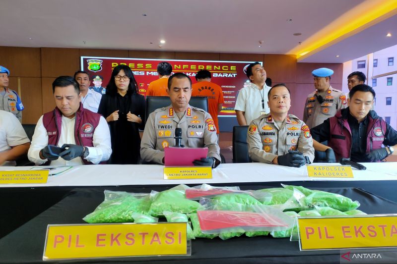Penggerebekan Sindikat Narkoba Palembang di Cengkareng, 14 Ribu Ekstasi Rolex dan Kenzo Disita