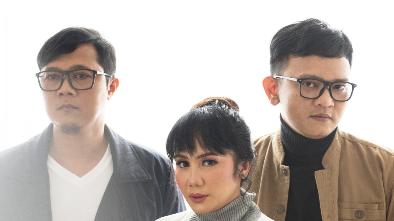 Lirik Single Baru CASSANDRA Yang Berjudul Pemain Lama