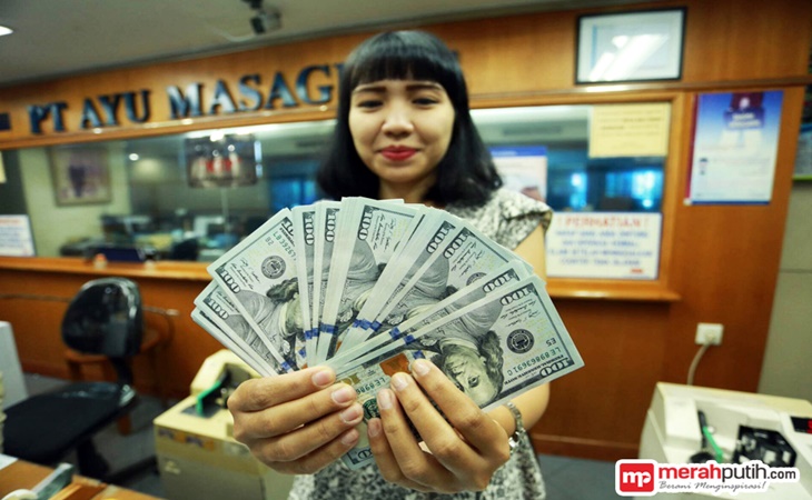 Ditopang Kinerja Neraca Perdagangan, Rupiah Menguat Rp15.180 per Dolar AS pada Selasa Sore