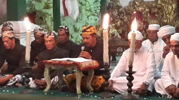 Pembacaan Babad Cirebon, Tradisi Tahunan Keraton Kanoman Setiap Malam 1 Muharam