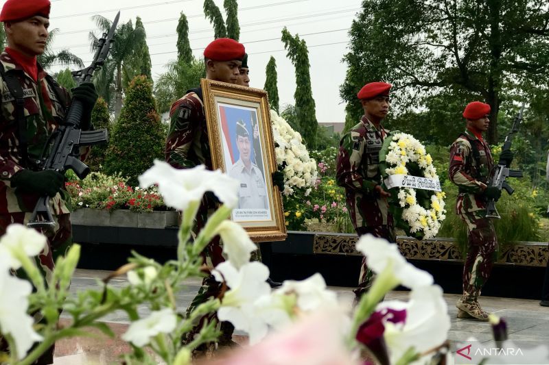 Panglima TNI Pimpin Upacara Pemakaman Doni Monardo di TMP Kalibata