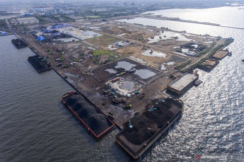 Air Dermaga Marunda Surat Imbas Kemarau, Kapal-Kapal Nelayan Berguguran Kandas