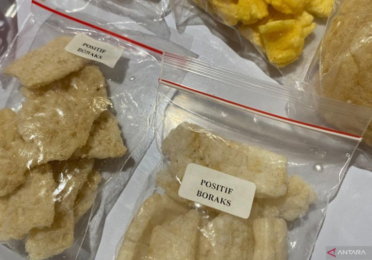 Takjil Berformalin Masih Beredar di Jakarta, Dijual di Pasar Rawamangun