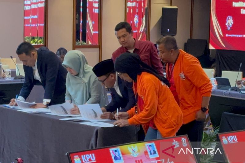 Kelakar Cak Lontong Tanggapi Aksi Walk Out Kubu RIDO