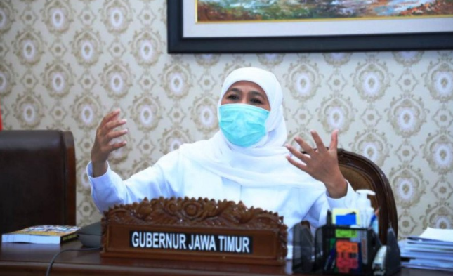 Anak Buahnya Kena OTT, Khofifah Serahkan ke KPK