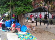 Ratusan WNA Menggelandang di Trotoar Kebon Sirih Digiring ke Islamic Center