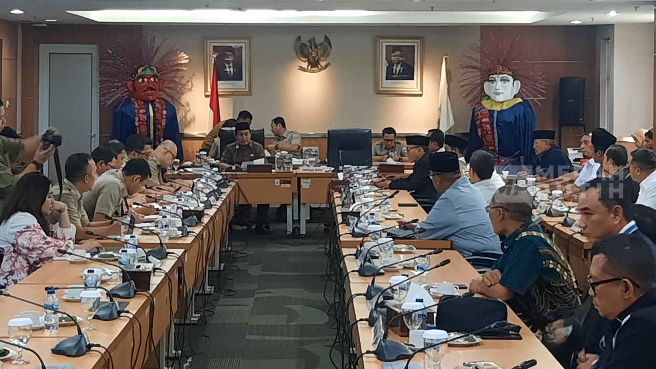 DPRD DKI Tunda Umumkan Pimpinan, Komisi, Struktur Fraksi