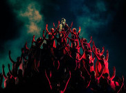 The Weeknd Bawakan 'Dancing In The Flames' di iHeartRadio Music Festival 2024