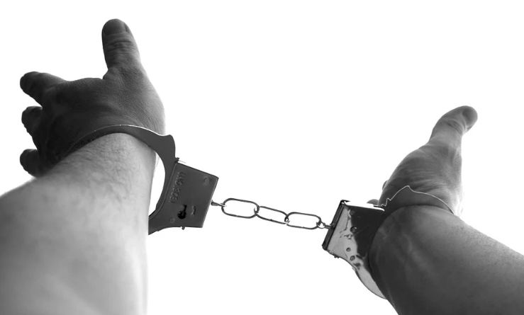 Polisi Berhasil Tangkap Buronan FBI di Kebayoran Baru