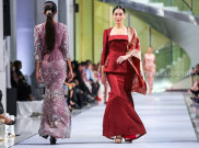 Ekspresi Puisi Shakespeare dalam Busana Couture Jovian Mandagie 