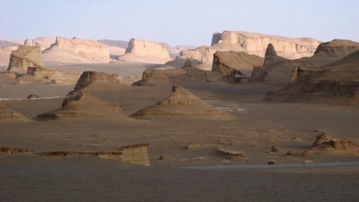 Mengenal Dash-e Lut, Tempat Terpanas di Bumi