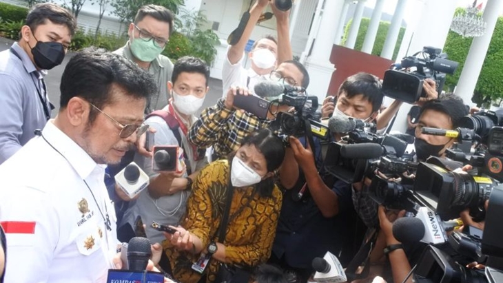 Jokowi Beri Waktu Mentan 1 Pekan Cek Ulang Data Stok Beras 
