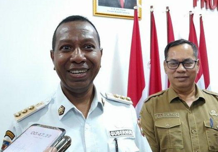 Profil Apolo Safanpo, Mantan Rektor dan Dosen yang Jadi Gubernur Pertama Papua Selatan