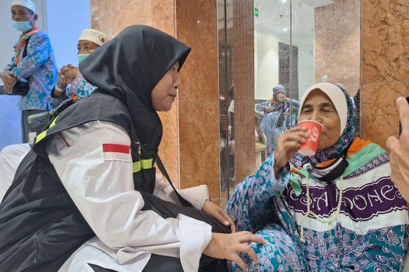 Madinah Makin Panas, Jemaah Haji Diminta Menahan Diri di Hotel