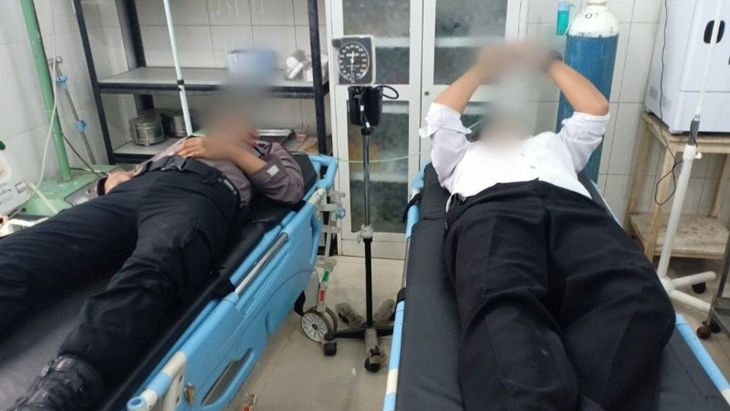 Personel Polres Madina mengalami luka-luka akibat kerusuhan yang terjadi di Desa Mompang Julu, Kecamatan Panyabungan Utara, Kabupaten Mandailing Natal (Madina), Sumatera Utara, Senin. (ANTARA/HO)