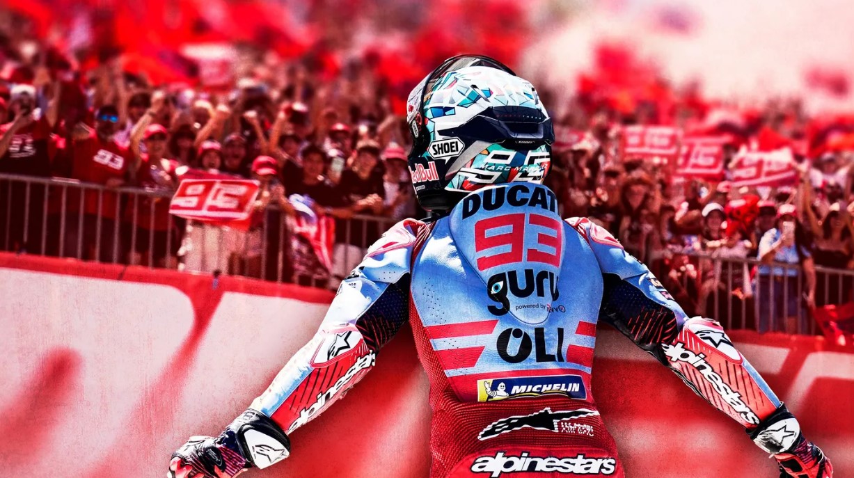 Jorge Lorenzo Puji 'Permainan Kartu' Marc Marquez
