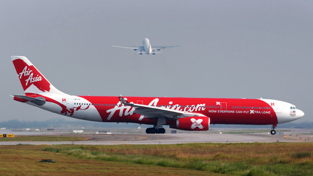 AirAsia Delay Panjang, Para Penumpang Ngamuk dan Minta Teken Surat Perjanjian