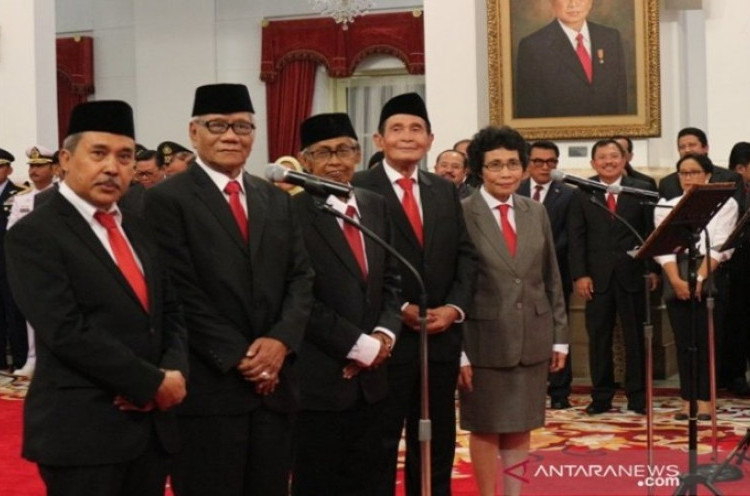  Perpres Jokowi Terbit, Gaji Ketua Dewas KPK Rp104 Juta