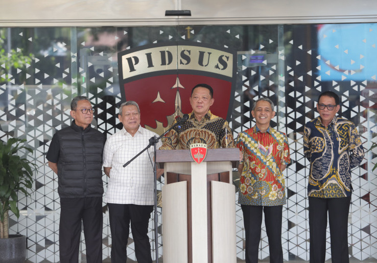 Saling Oper Berkas Kasus Korupsi Eks Jampidsus Febrie Adriansyah