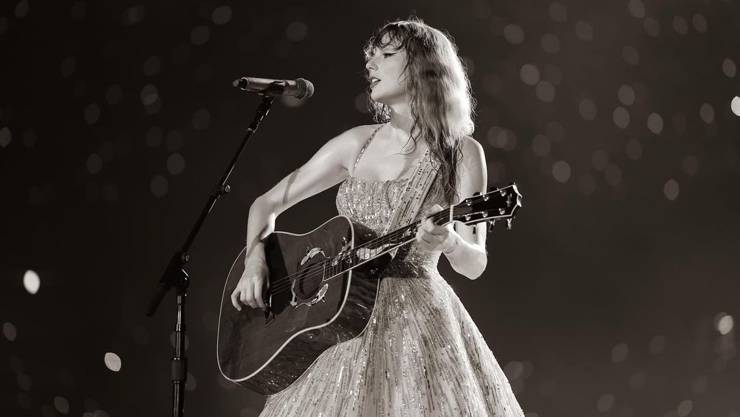 'The Tortured Poets Department' Taylor Swift Digdaya di Inggris, Kalahkan Album-Album The Beatles