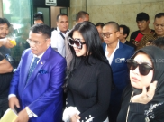 Takut Dosa, Syahrini Janji Berangkatkan Korban First Travel