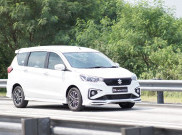 Tips Merawat Mobil Hybrid Tetap Terjangkau