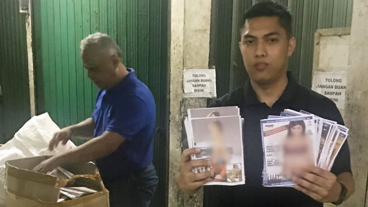 Puluhan Ribu VCD Porno Disita Polisi dari Glodok