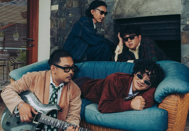 Coldiac Bikin Lagu Di Dadaku Ada Kamu Milik Vina Panduwinata Makin Gen Z, Simak Liriknya