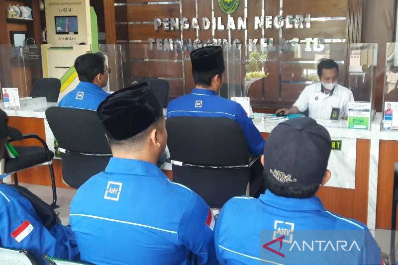 AHY Kerahkan Semua Ketua DPC Datangi Pengadilan