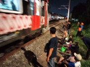 9 KA Daop 6 Yogyakarta Alami Gangguan Akibat Kebakaran Rumah Warga di Bantaran Rel 