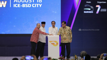Presiden Joko Widodo Resmikan Pembukaan GIIAS 2018