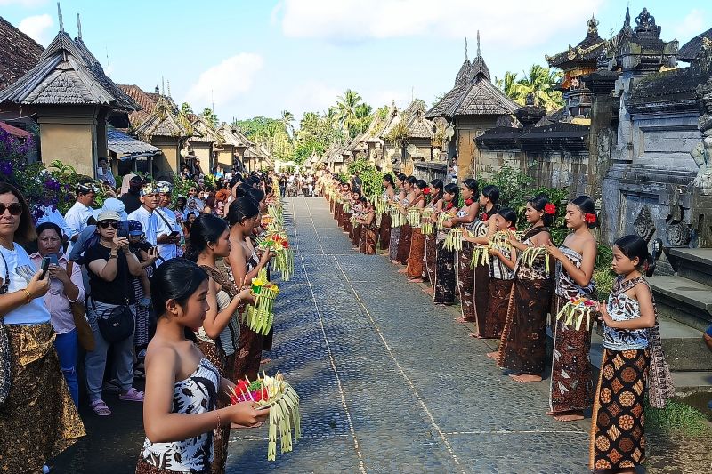 5 Hal Yang Bikin Orang Asing Berwisata di Indonesia
