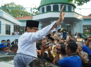 Jaring Aspirasi Masyarakat Pati dan Wonogiri, Sandiaga Disambut Meriah Pendukung Jokowi