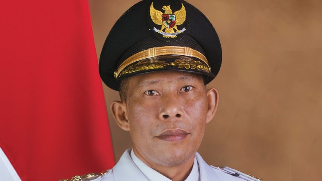 Wartawan Salah Bertanya, Bupati Bulungan Syarwani Dikira Masinton Pasaribu di Bandara YIA