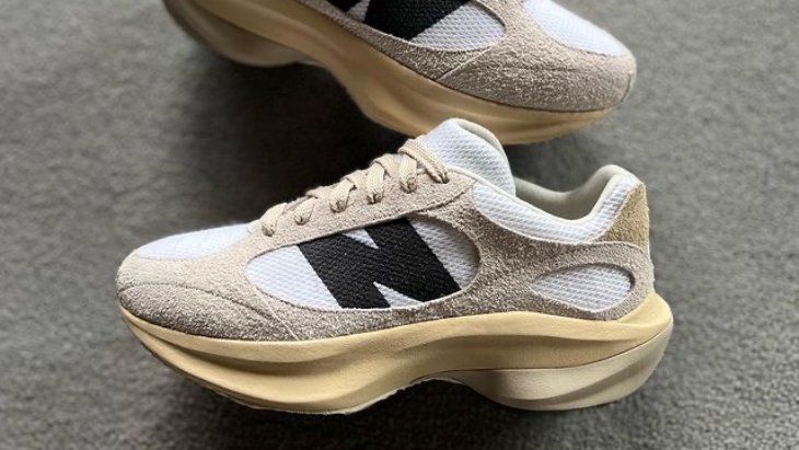 Intip Tampilan Sneakers Terbaru New Balance 'Warped Runner'