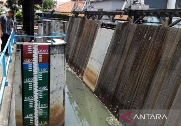 Update Tinggi Air Jakarta: Pasar Ikan Siaga 2, Sunter Hulu Siaga 3, Lokasi Lain Masih Anteng di Level Normal