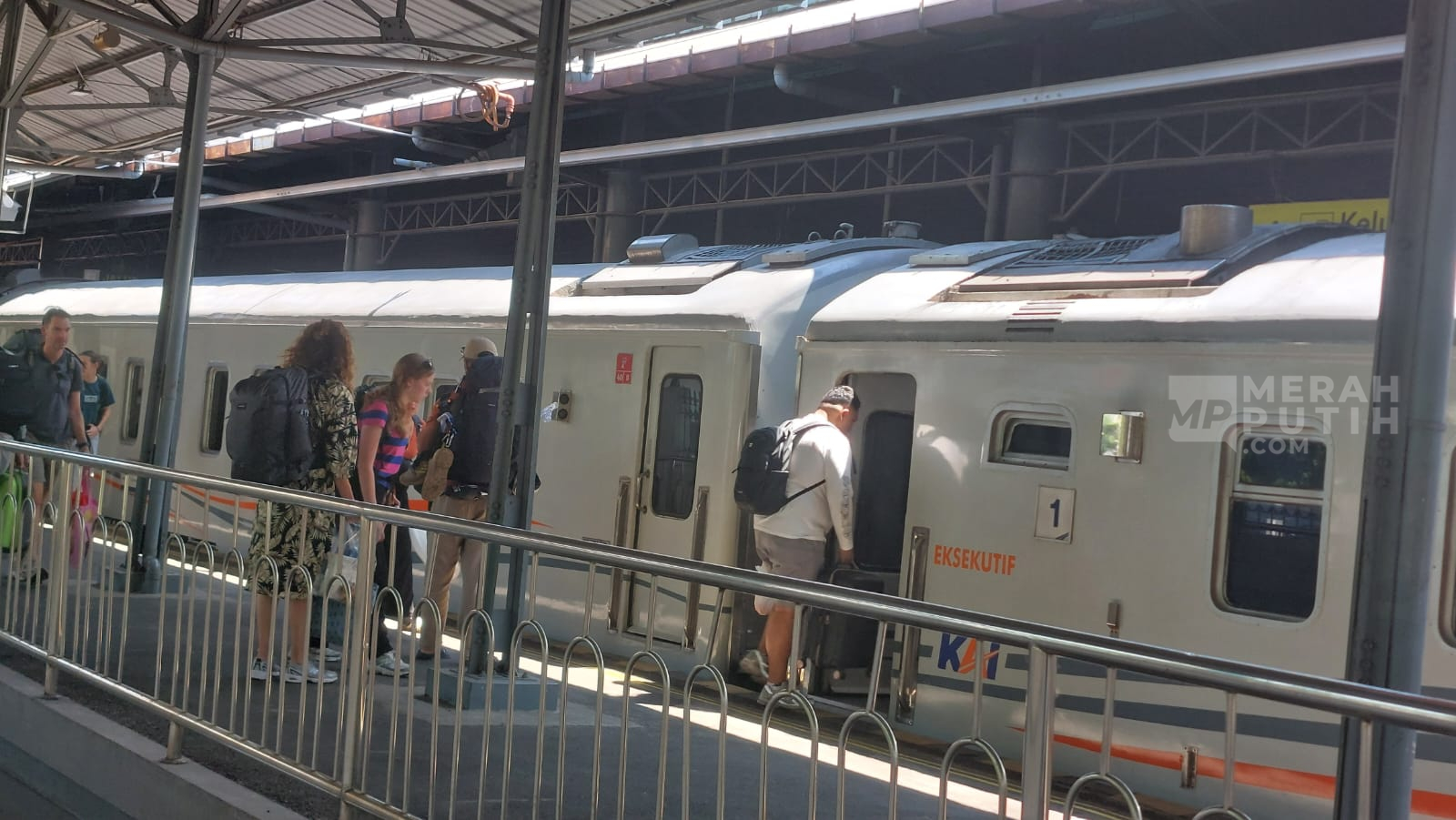 KA Purwojaya Anjlok, Perjalanan 4 Kereta Daop 6 Terlambat